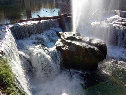 Wasserfall, jpg 31 kb