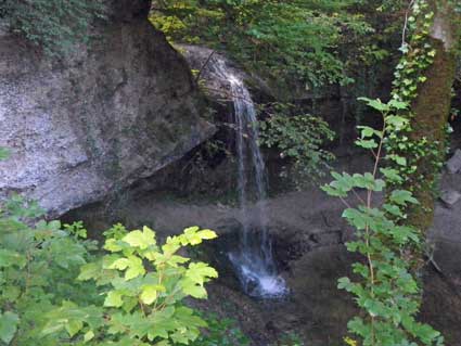 Wasserfall, jpg 25 kb